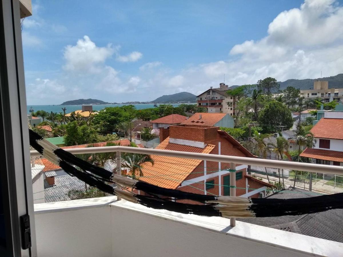 Apto Na Praia De 1 Dormitorio Com Vista Pro Mar A Poucos Passos Da Areia Daire Florianópolis Dış mekan fotoğraf